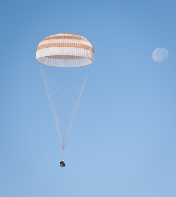 Expedition 28 Landing