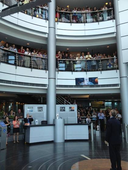 Η "αποχαιρετιστήρια" φωτογραφία από το CSA που κοινοποίησε στο Twitter (pic.twitter.com/qnZj4bzSWz)