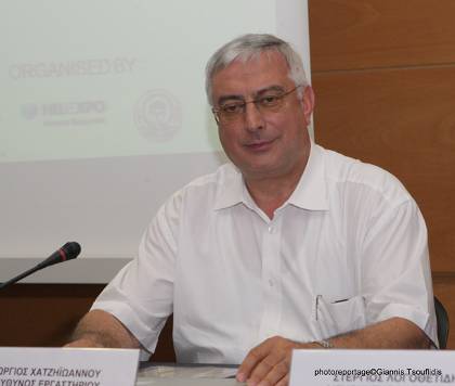 Ο Γιάννης Χατζηιωάννου, διευθυντής του Εργαστηρίου Προηγμένων Υλικών του Πανεπιστημίου του Μπορντό, τιμώμενο πρόσωπο στο Διεθνές Συνέδριο Νανοτεχνολογίας στη Θεσσαλονίκη