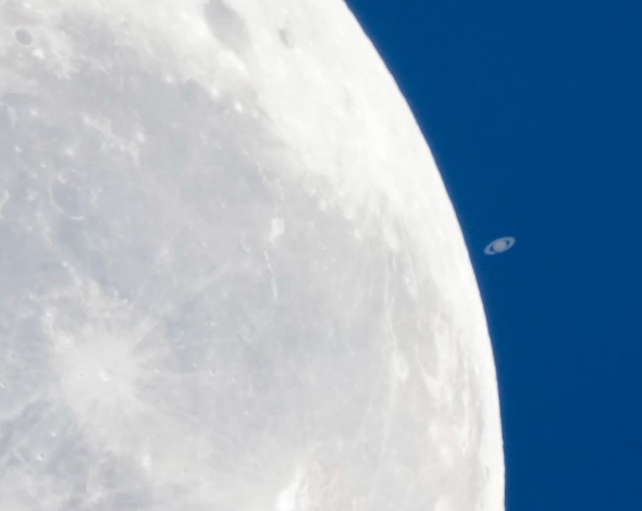 colinlegg_moonoccultssaturn.jpg.CROP.original-original