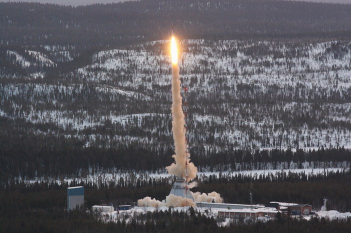 Εκτόξευση του πυραύλου TEXUS-49 από το Esrange Space Center, Kiruna, North Sweden. (Image: Adrian Mettauer)