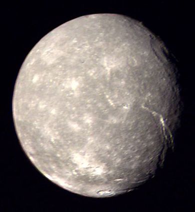 Titania_(moon)_color_cropped