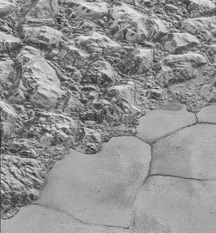 pluto-mountainousshorline_0