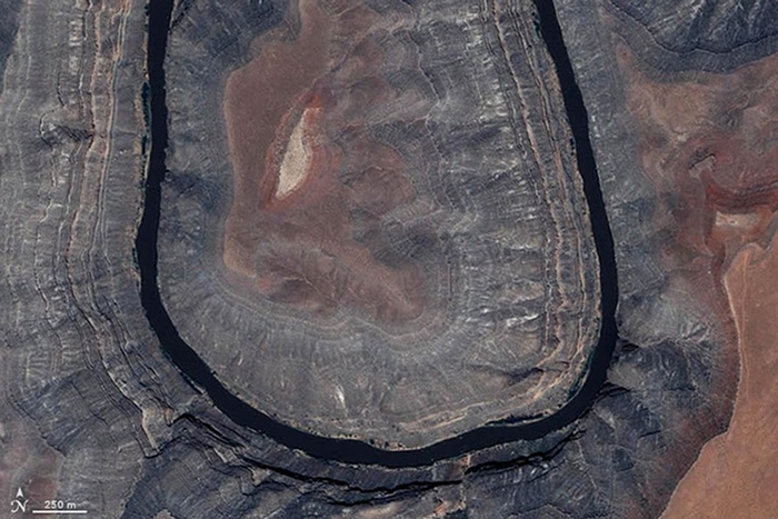  U: Gooseneck state park, Utah