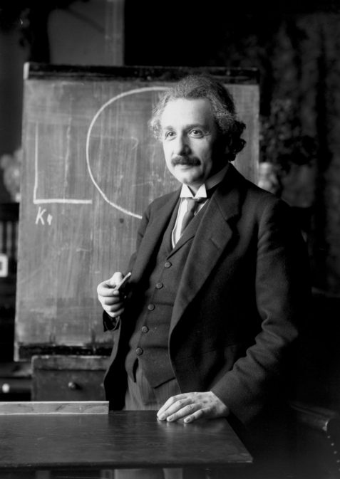 Διάλεξη του Albert Einstein στη Βιέννη το 1921.