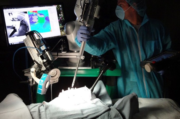 crop STAR robot surgeon