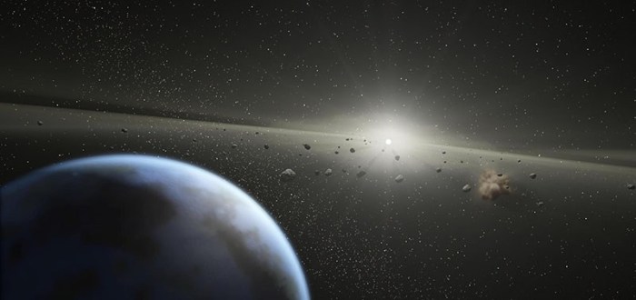 Asteroid_Belt_Around_Sun_Sized_Star